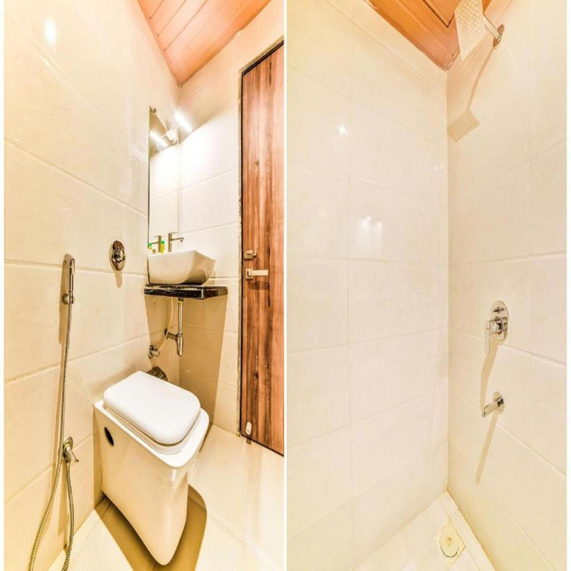 Gateway Inn Мумбай Екстериор снимка